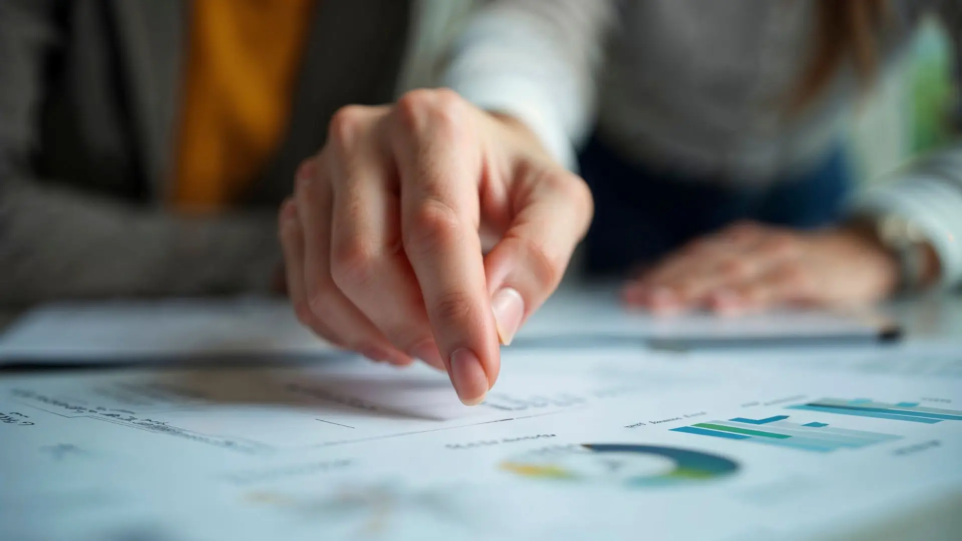 Exemplos de Pesquisa Qualitativa: Metodologia para Entender o Consumidor em Profundidade