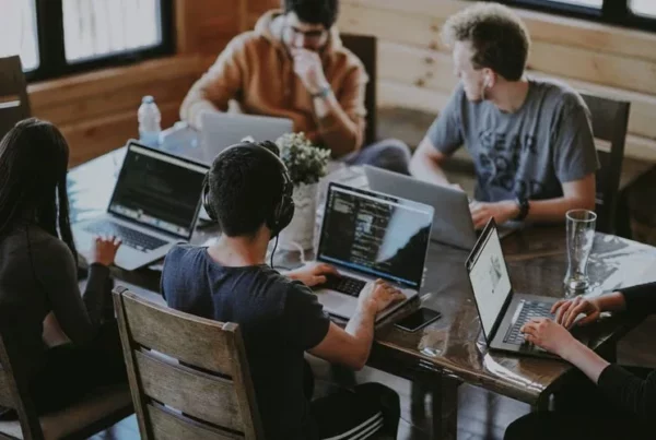 4 estratégias de marketing para aumentar o engajamento do seu público