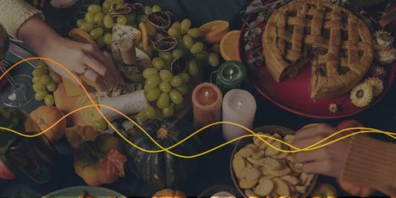 Geração Z prefere panetone com chocolate e divide opiniões sobre outras comidas natalinas, revela pesquisa